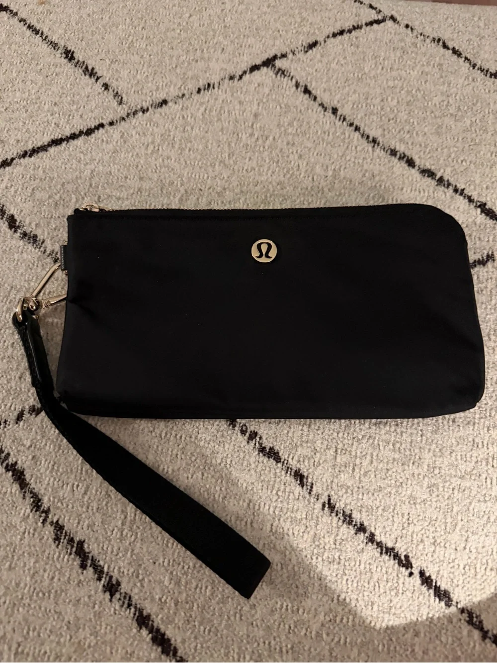 lululemon athletica double zip clutch - Picture 1 of 4